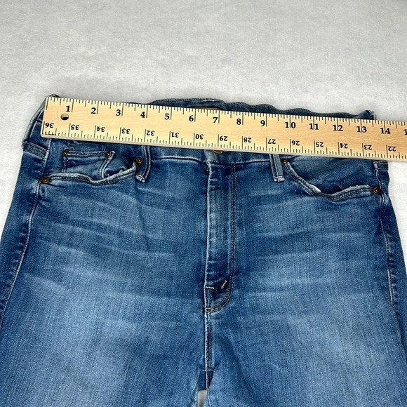 MOTHER  The Looker Crop Jean in Come Sundown Sz: 30 - Picture 10 of 15